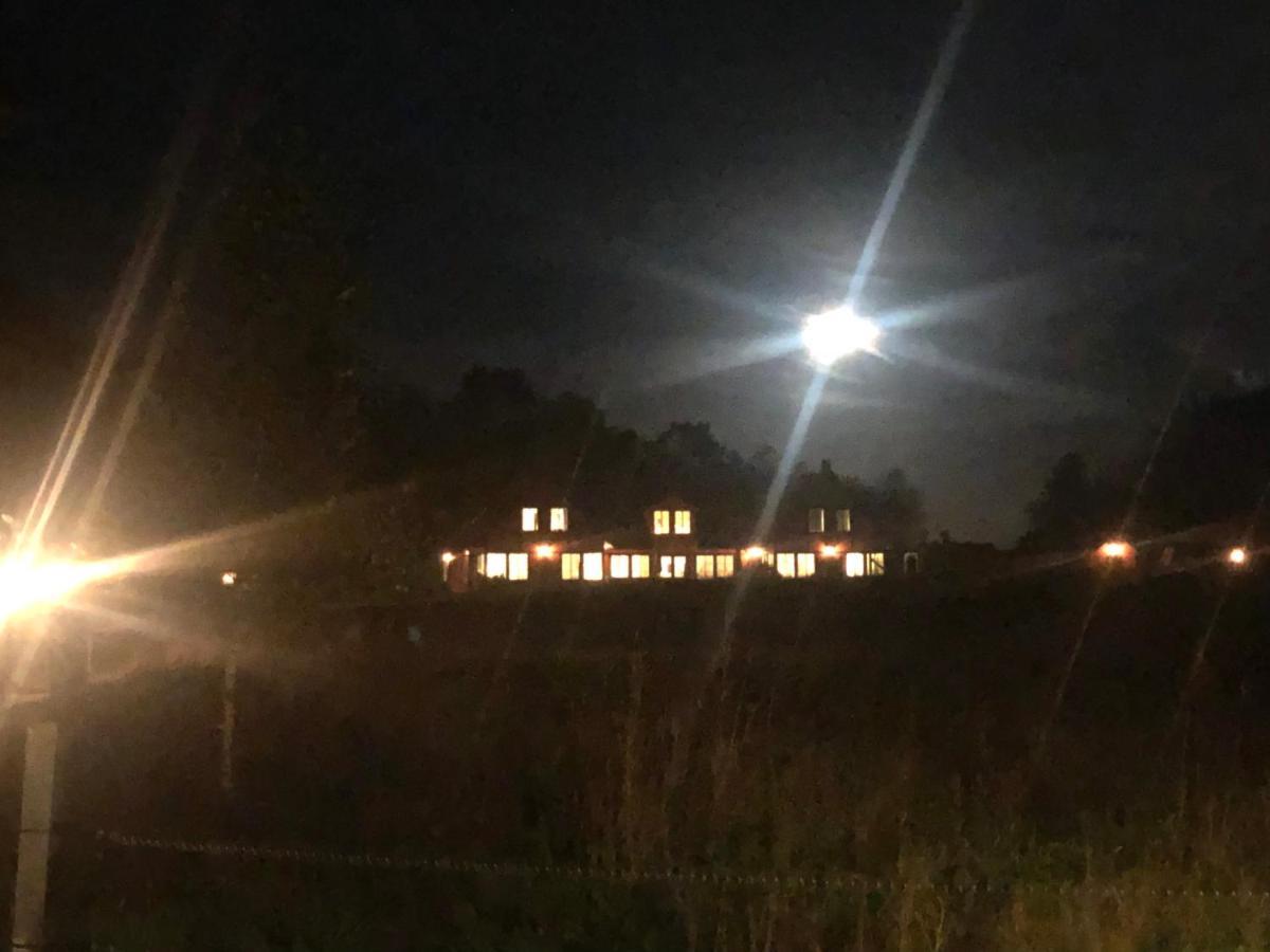 Villa Hasselbacken Gärsnäs Kültér fotó